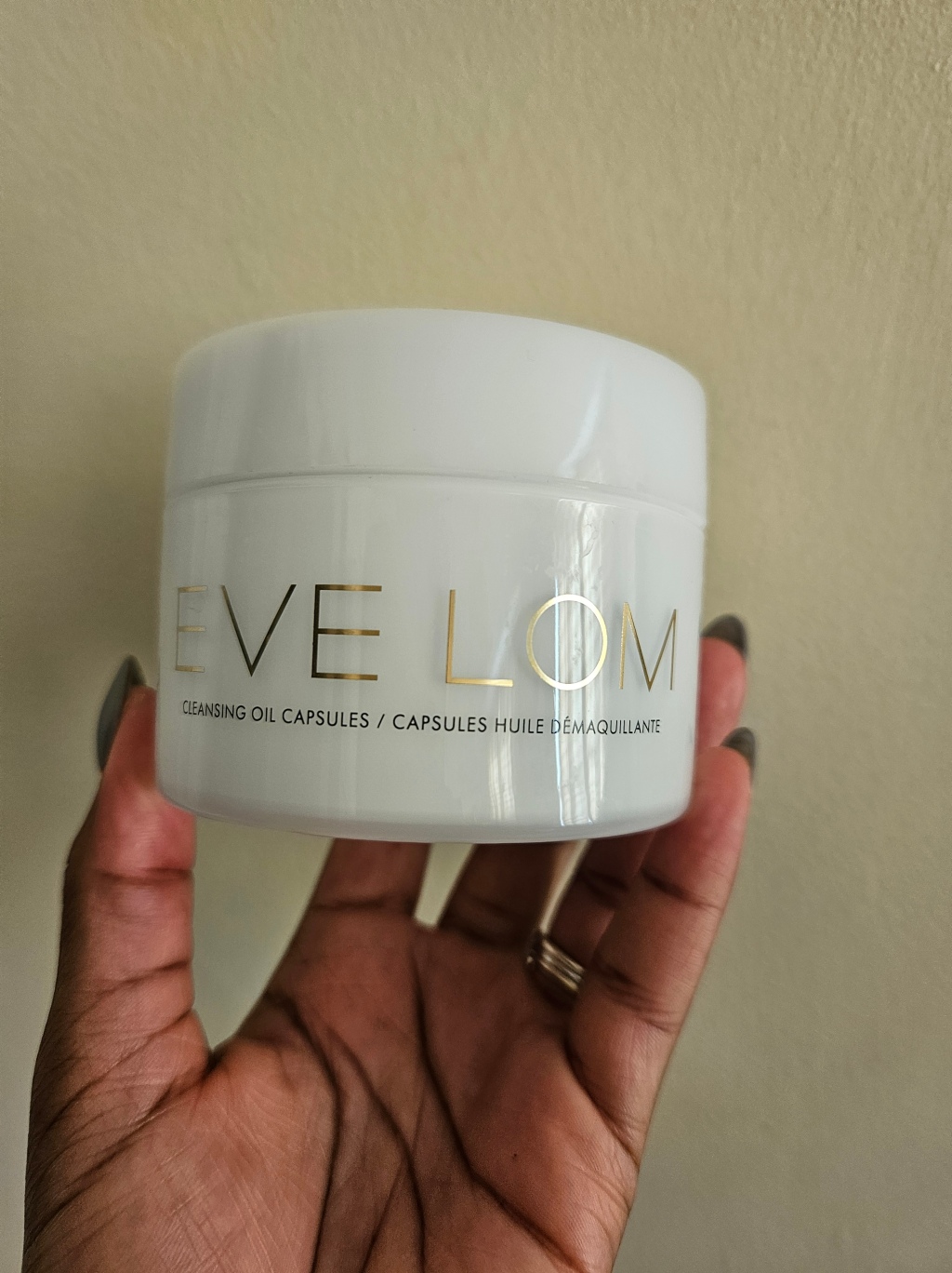 Eve Lom Oil Cleansing Capsules Review